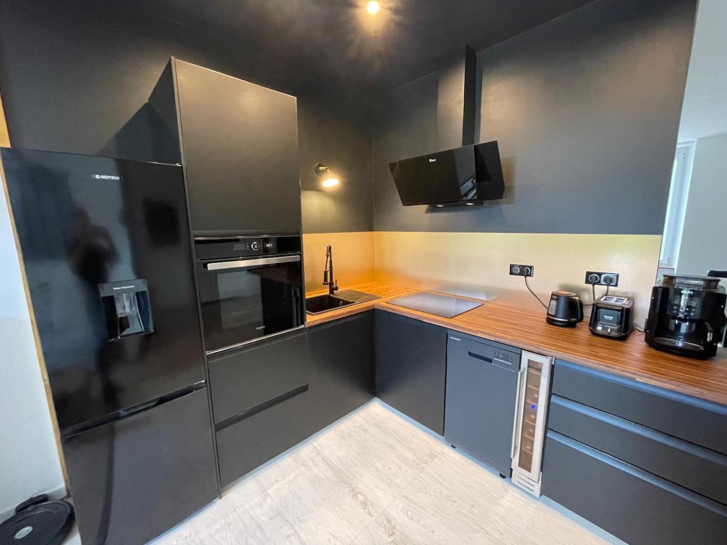 Maison De Dans Le Diois Au Pied Du Vercors Avec 2 Pour 6 Personnes * Menglon